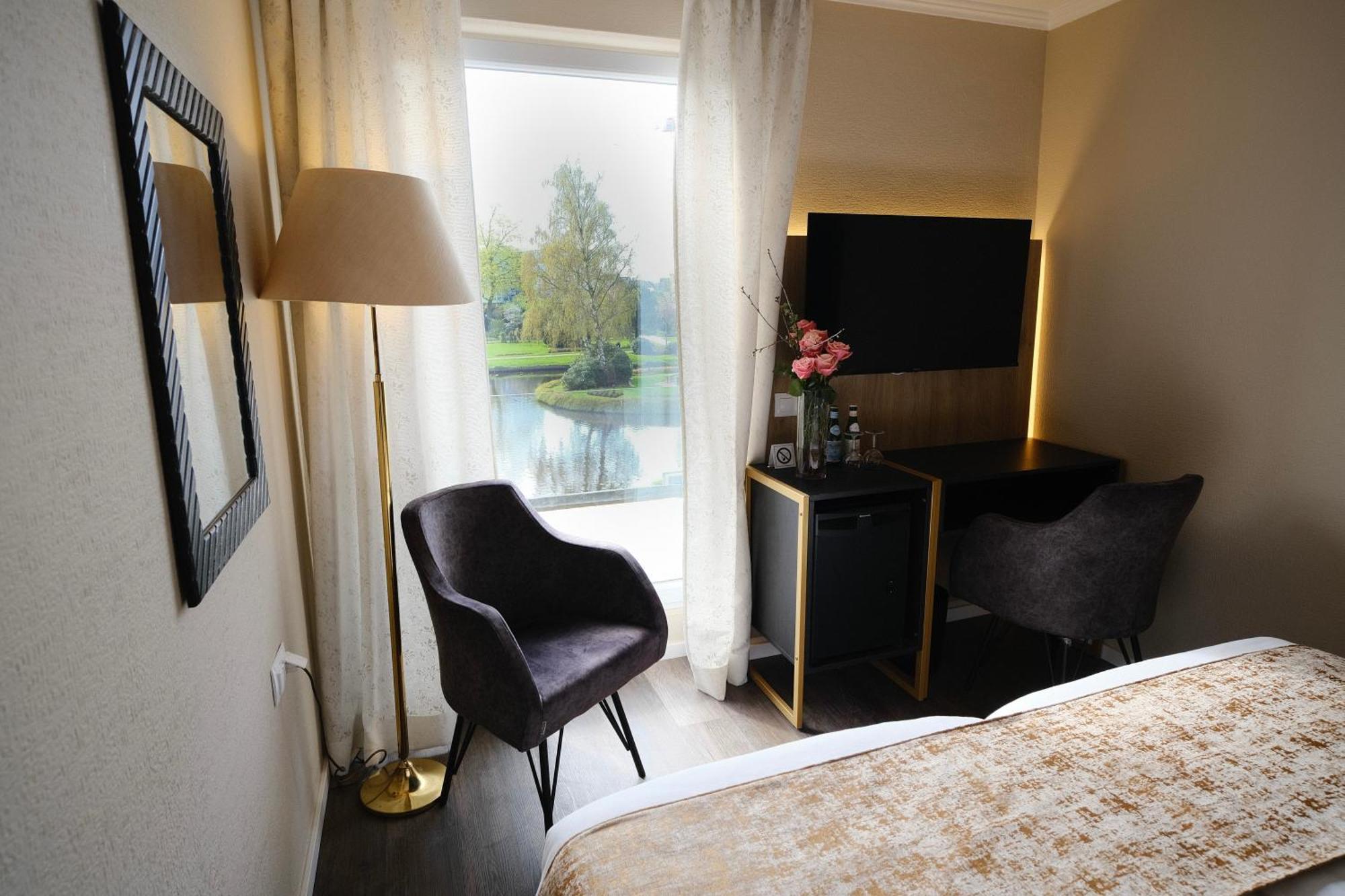 Parkhotel - Rosarium Uetersen Ngoại thất bức ảnh