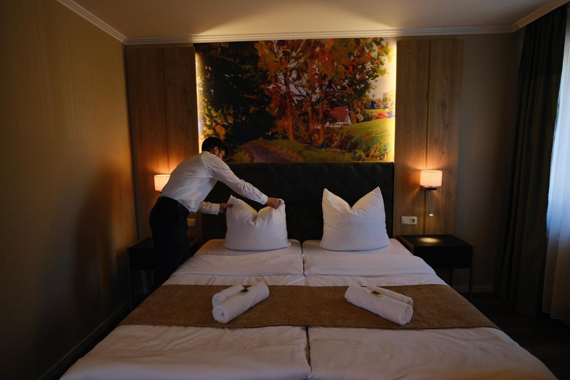 Parkhotel - Rosarium Uetersen Ngoại thất bức ảnh