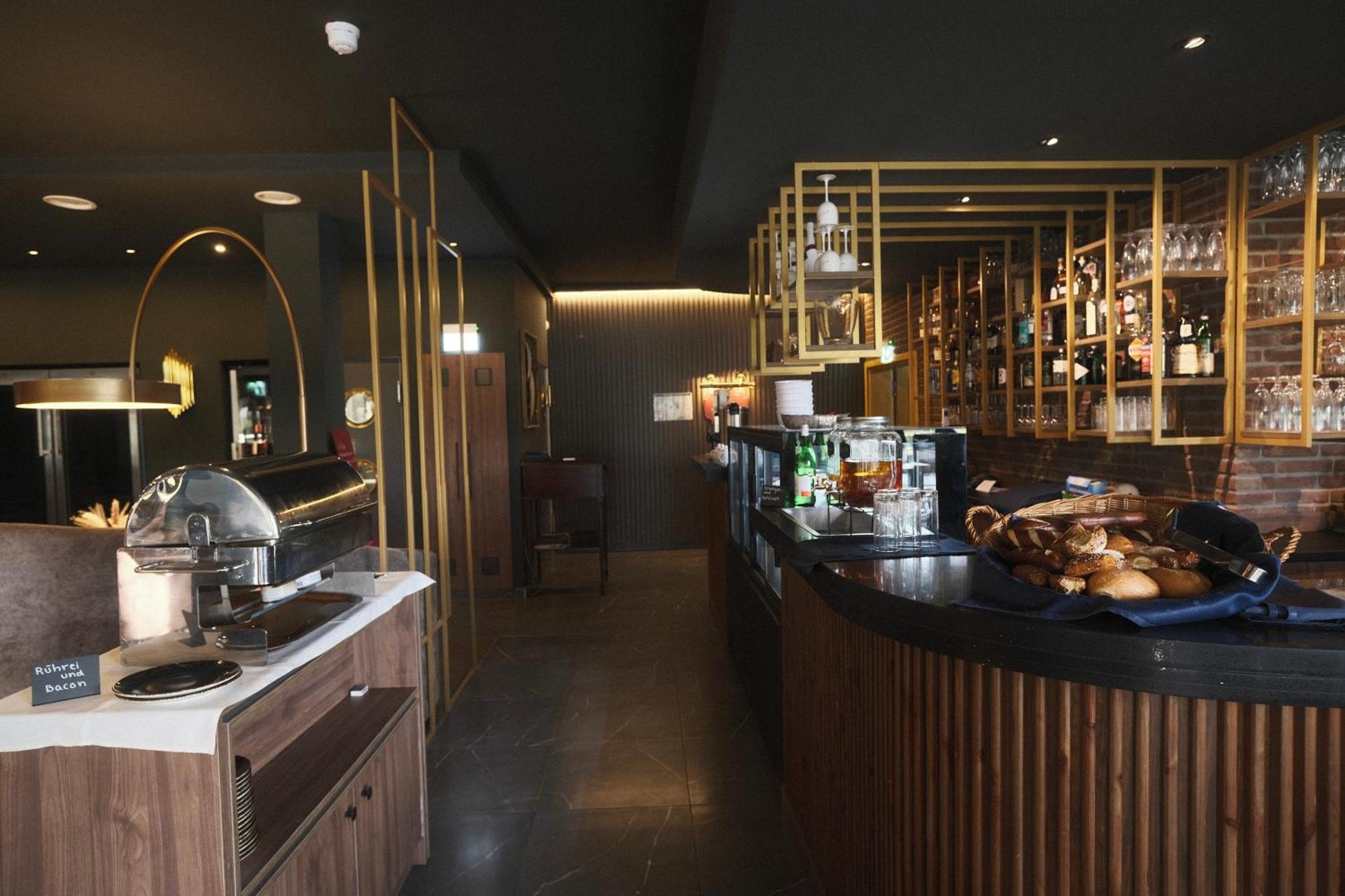 Parkhotel - Rosarium Uetersen Ngoại thất bức ảnh